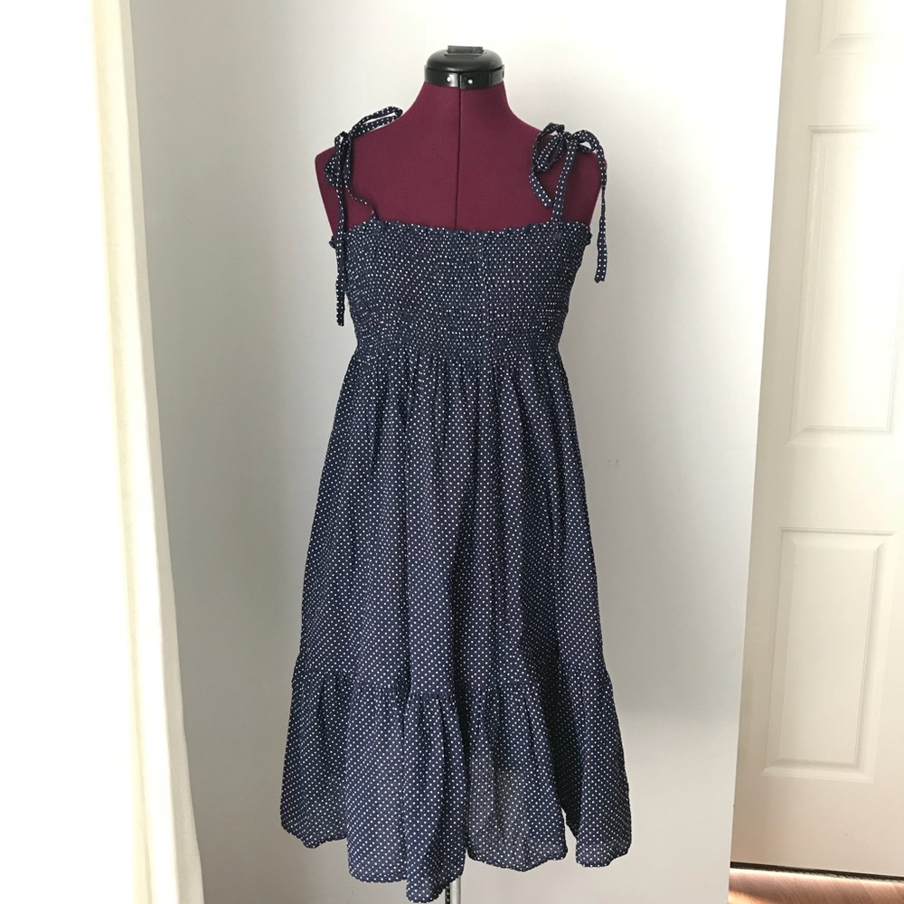 Summer dot dress with stretch